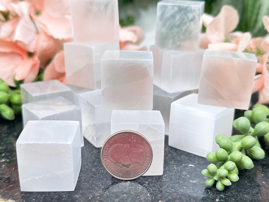 selenite-tv-stone-cube