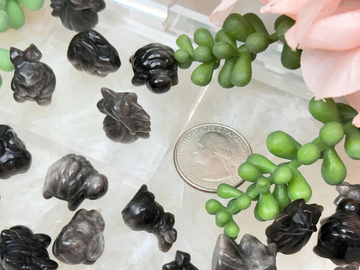 tiny-obsidian-bunny-crystals