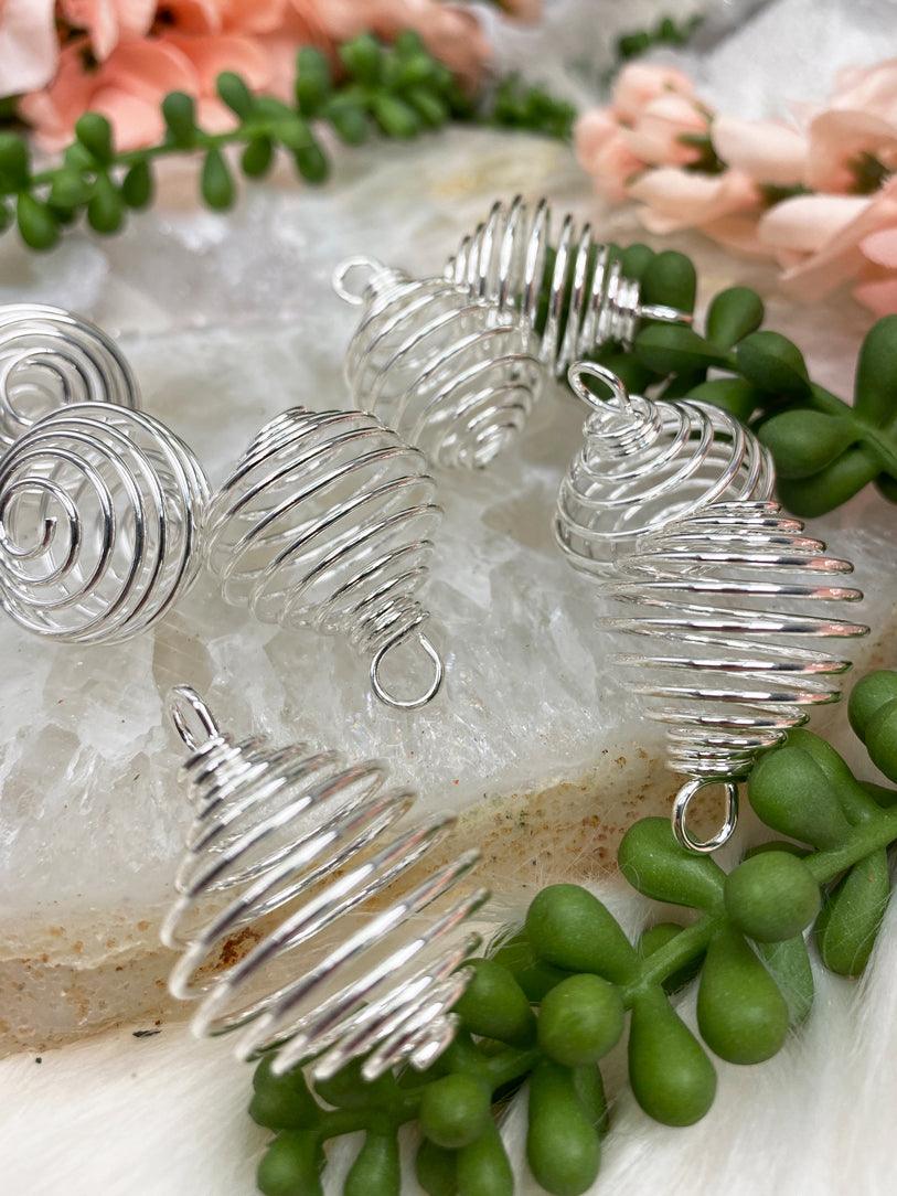 Wire-Cage-for-Crystals