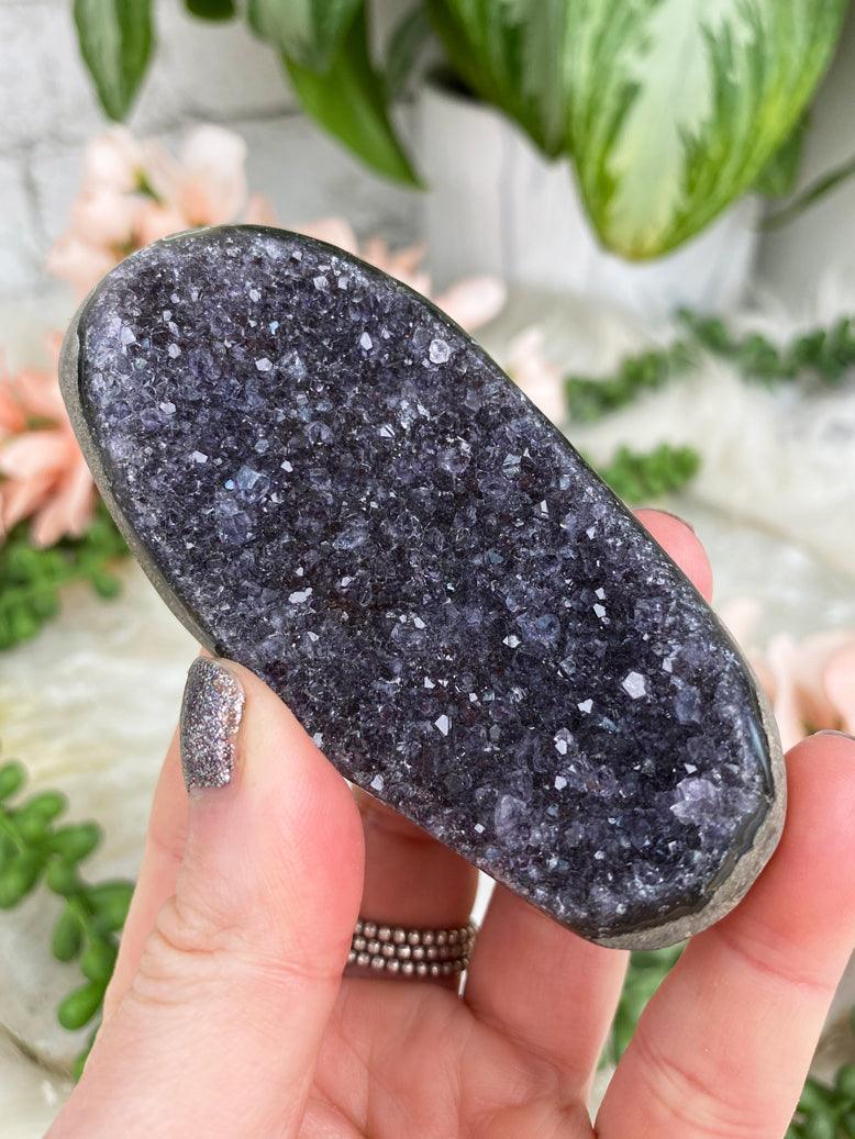 dark-gray-amethyst-bean