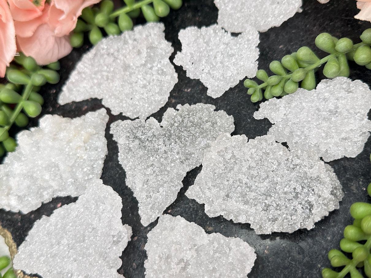 druzy-apophyllite-crystals