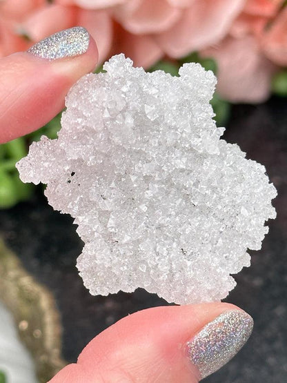 druzy-white-apophyllite-crystal-piece