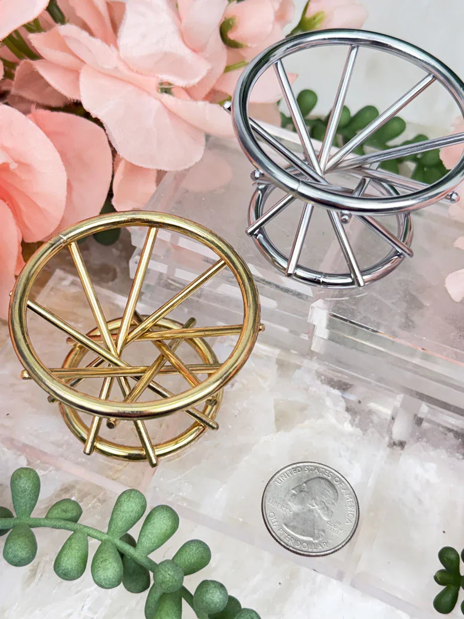 Twist Metal Sphere Stands