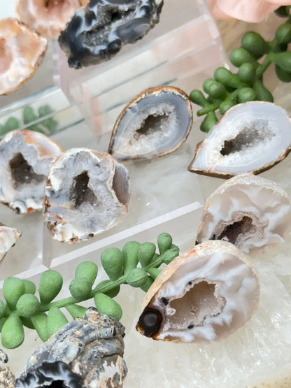 oco-geode-crystal-pairs