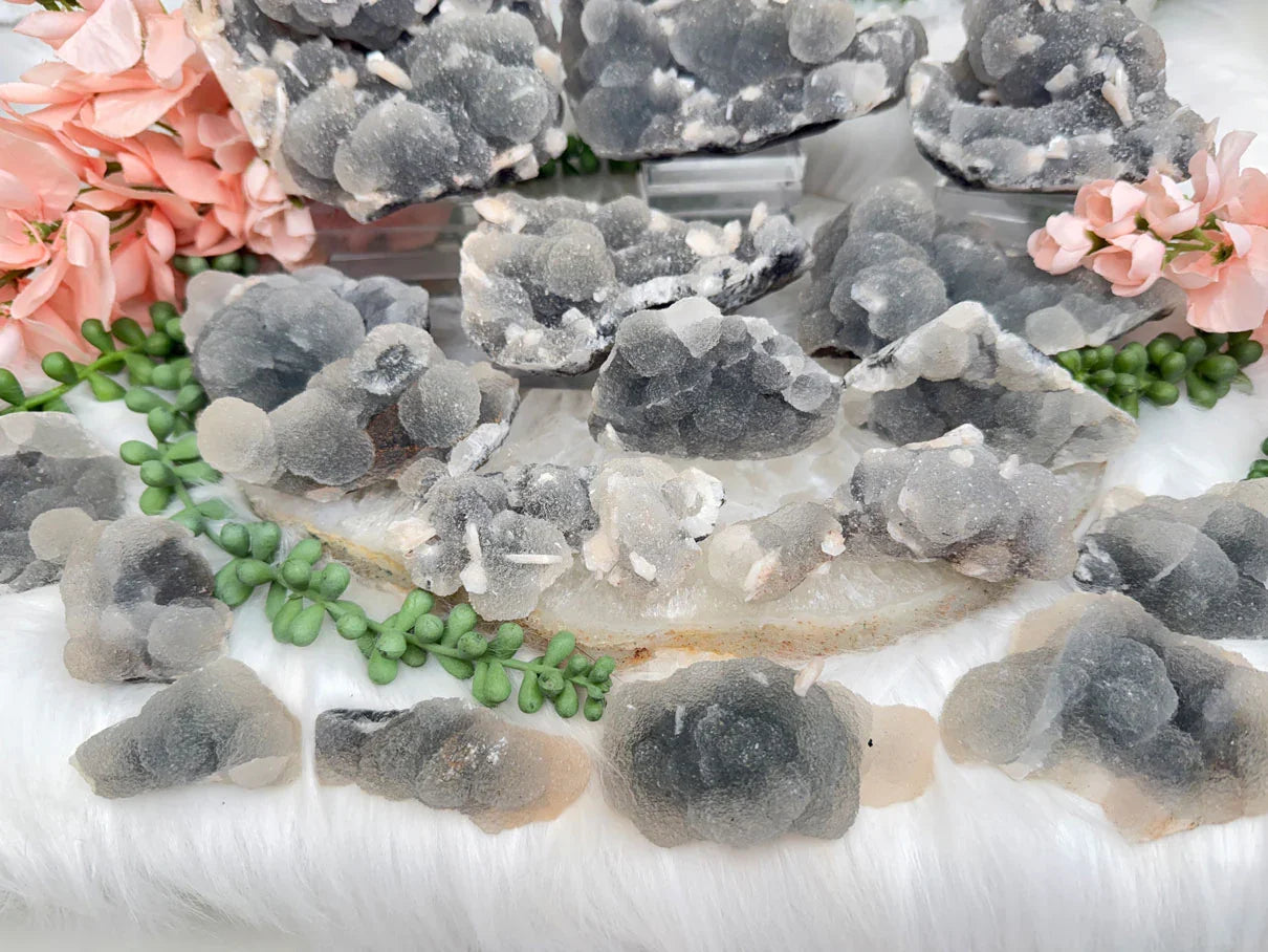 indian-gray-chalcedony-stalactite-clusters