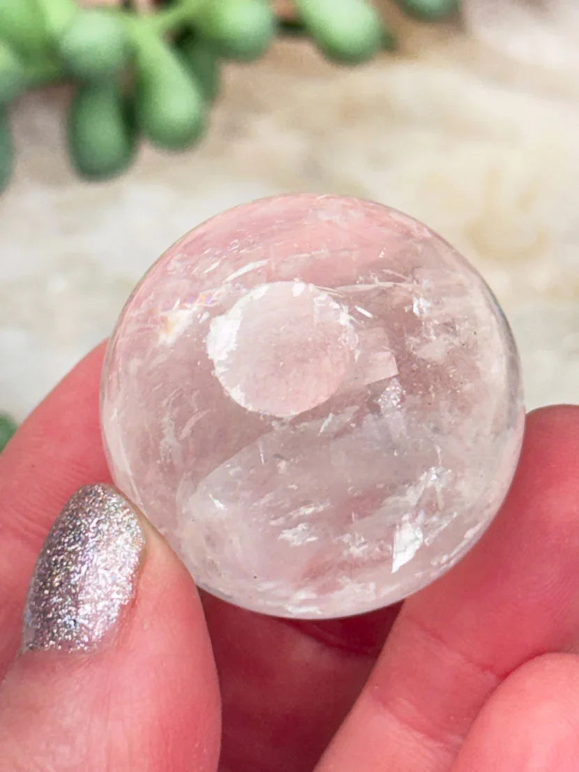 Optical Calcite Spheres