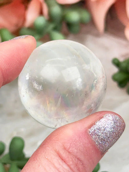 Optical Calcite Spheres