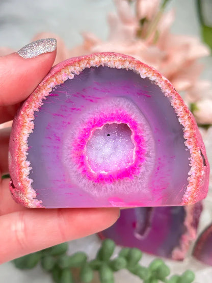 Small Dyed Pink Geodes