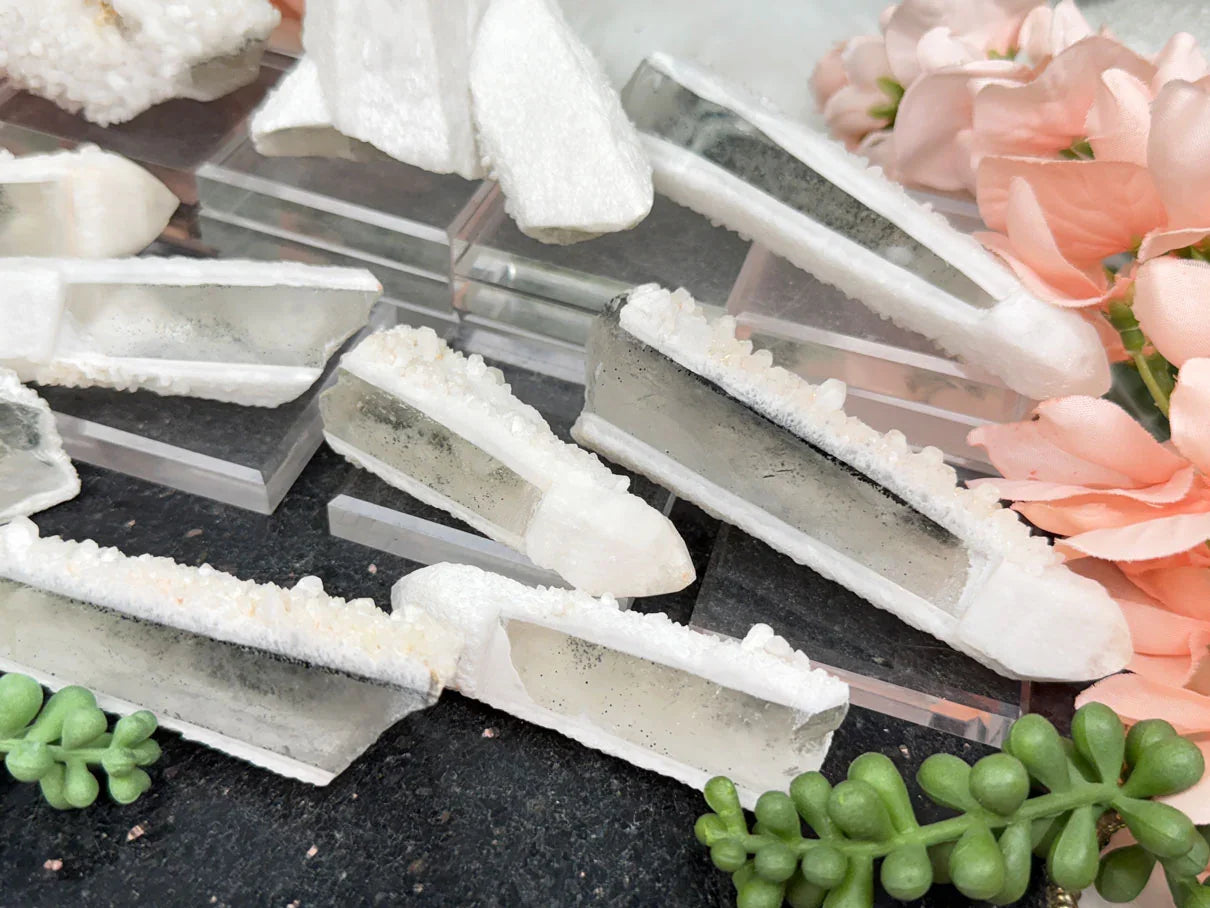 white-inner-mongolia-quartz-crystal-points