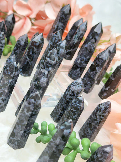 indigo-gabbro-mini-points