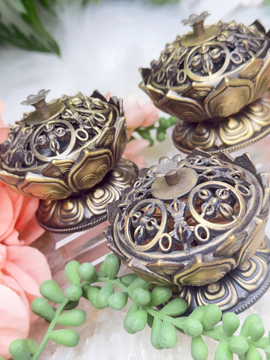lotus-metal-incense-bowl