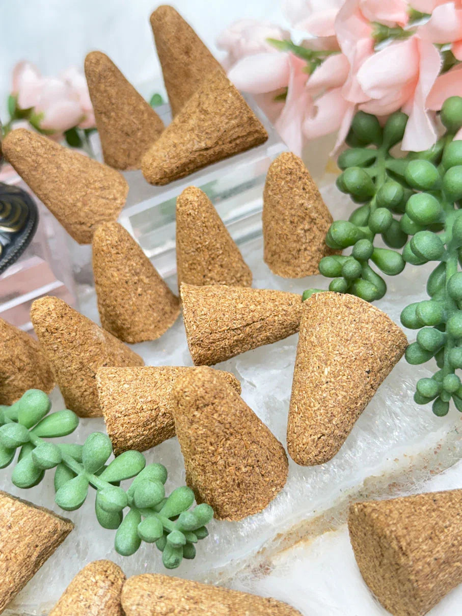 palo-santo-incense-cones