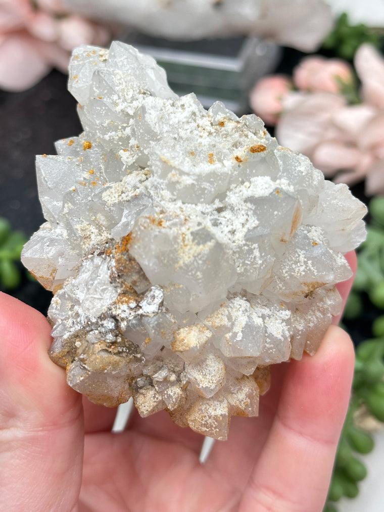chalcedony-siderite-on-calcite