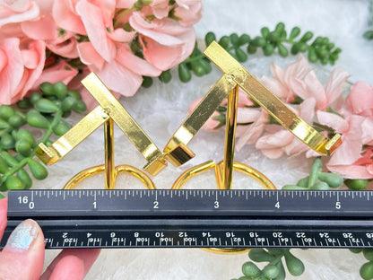 gold-crystal-heart-stand