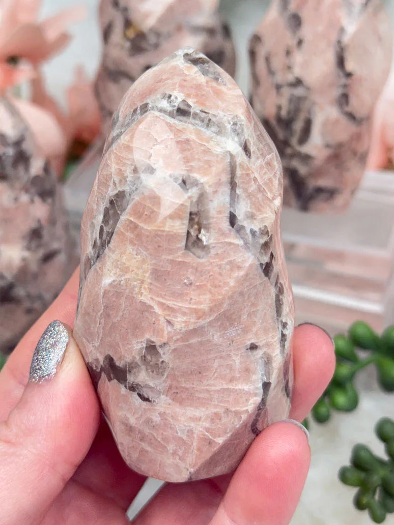 peach-moonstone-flame