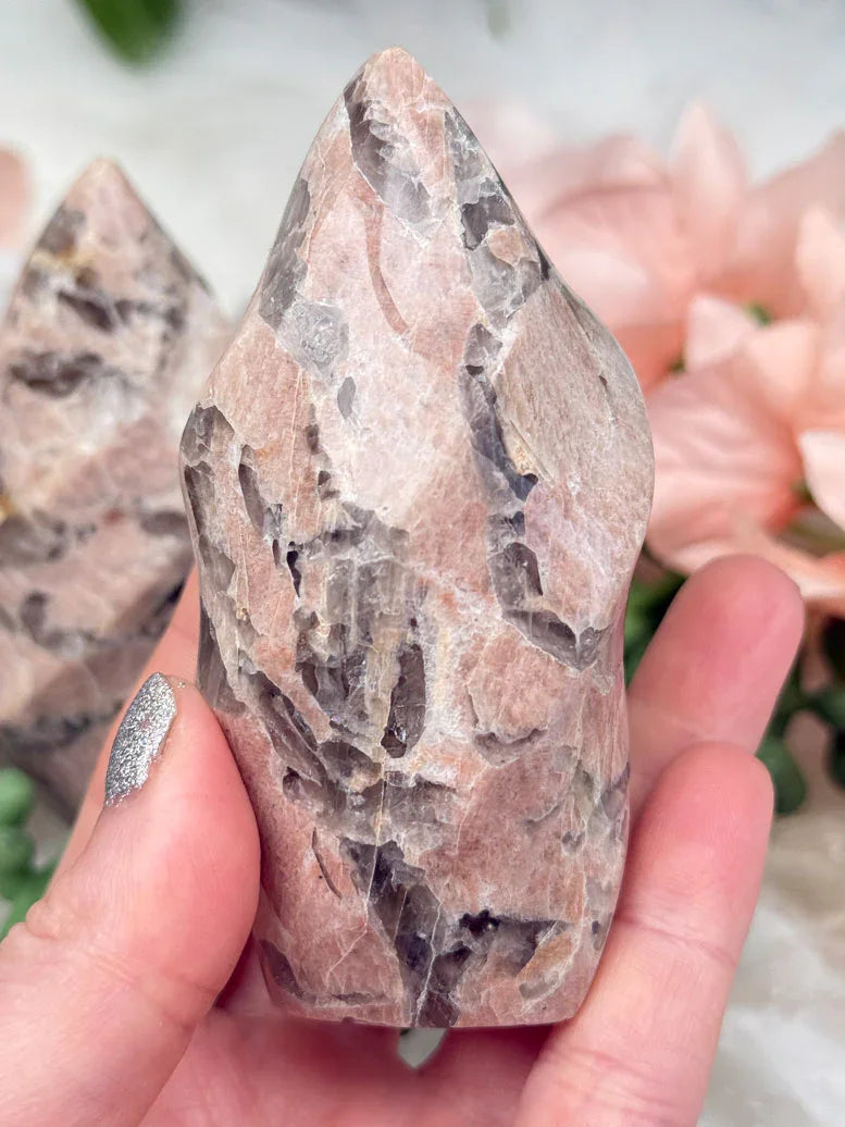 peach-moonstone-flame-crystal