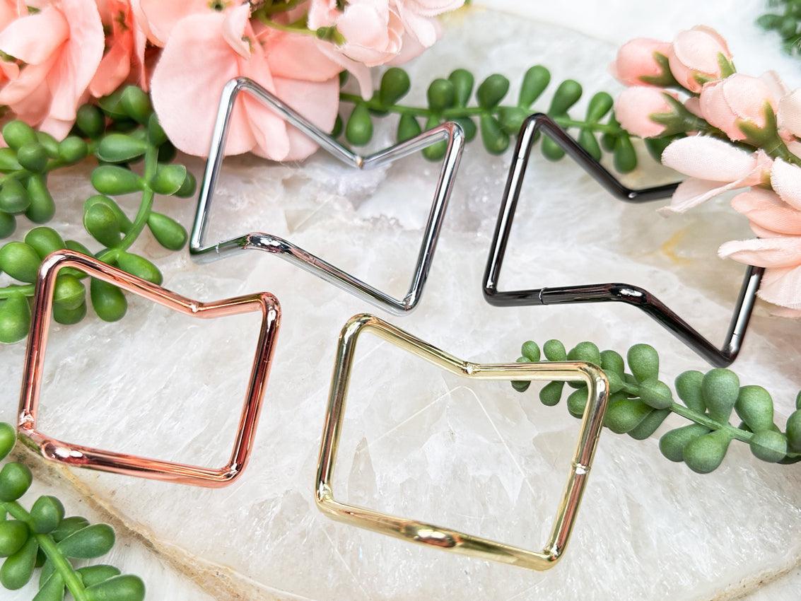 colorful-metal-crystal-display-stands