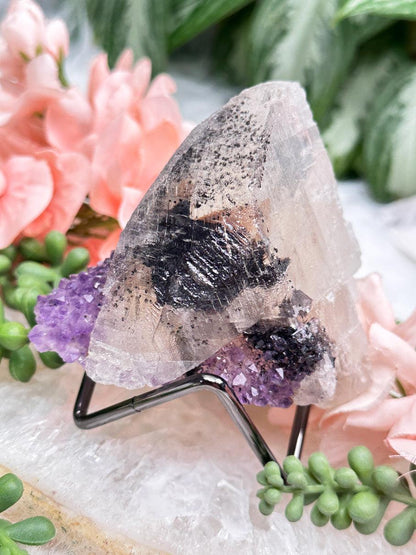 colorful-metal-crystal-display-stands