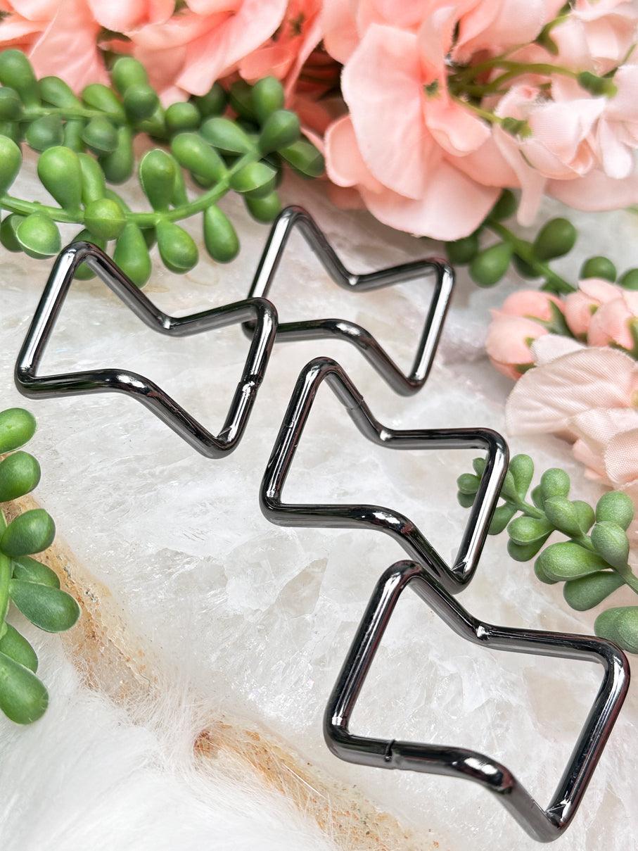 metal-crystal-display-stands