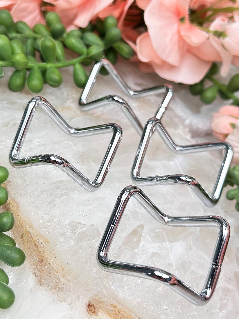 metal-crystal-display-stands