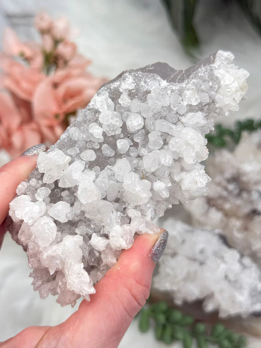 white-gray-aragonite