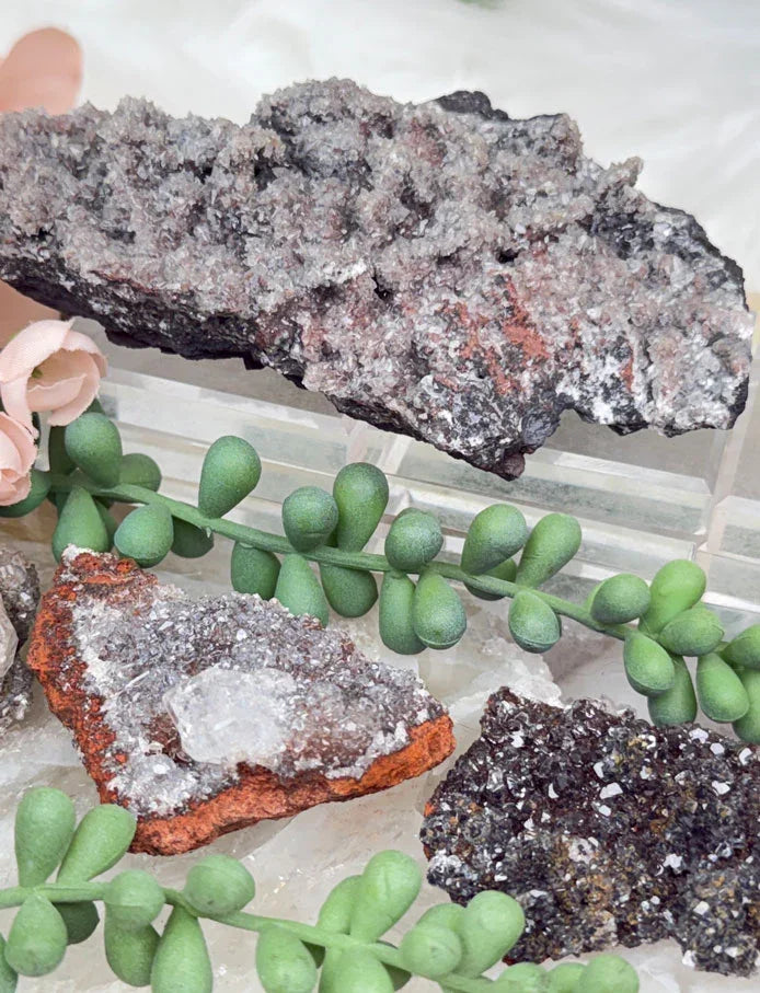 mexico-red-clay-clacite-crystals