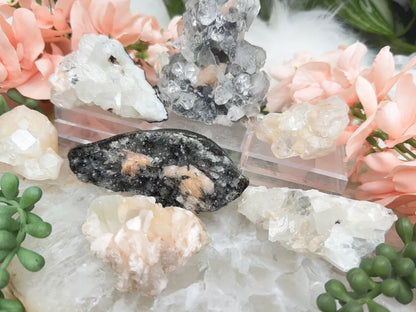 Apophyllite Heulandite Clusters