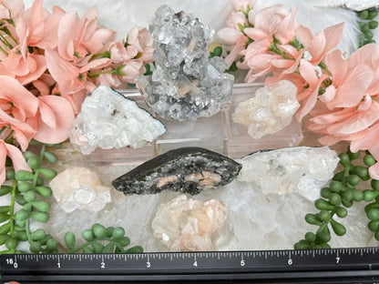 Apophyllite Heulandite Clusters