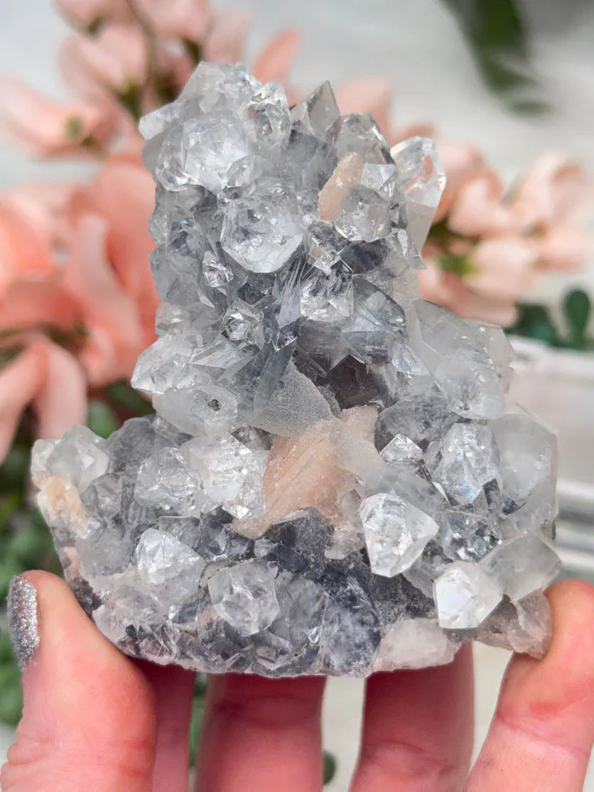 Apophyllite Heulandite Clusters