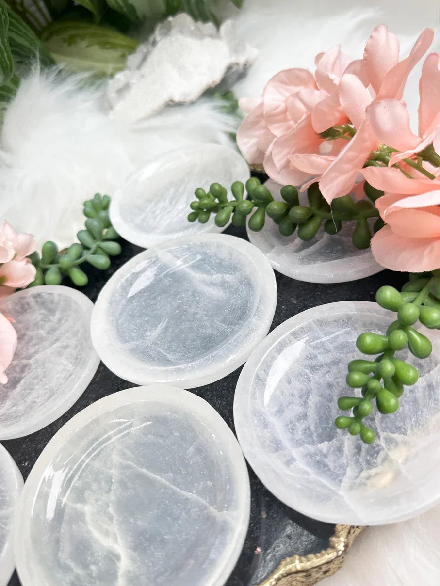 Round Selenite Ring Dish