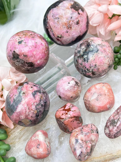 pink-cobalto-calcite-spheres-tumbles