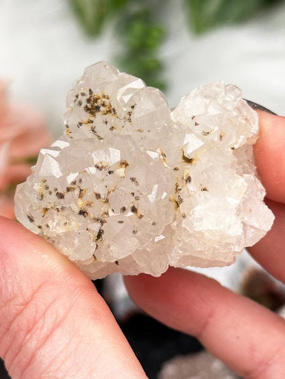unique-moroccan-quartz-specimens