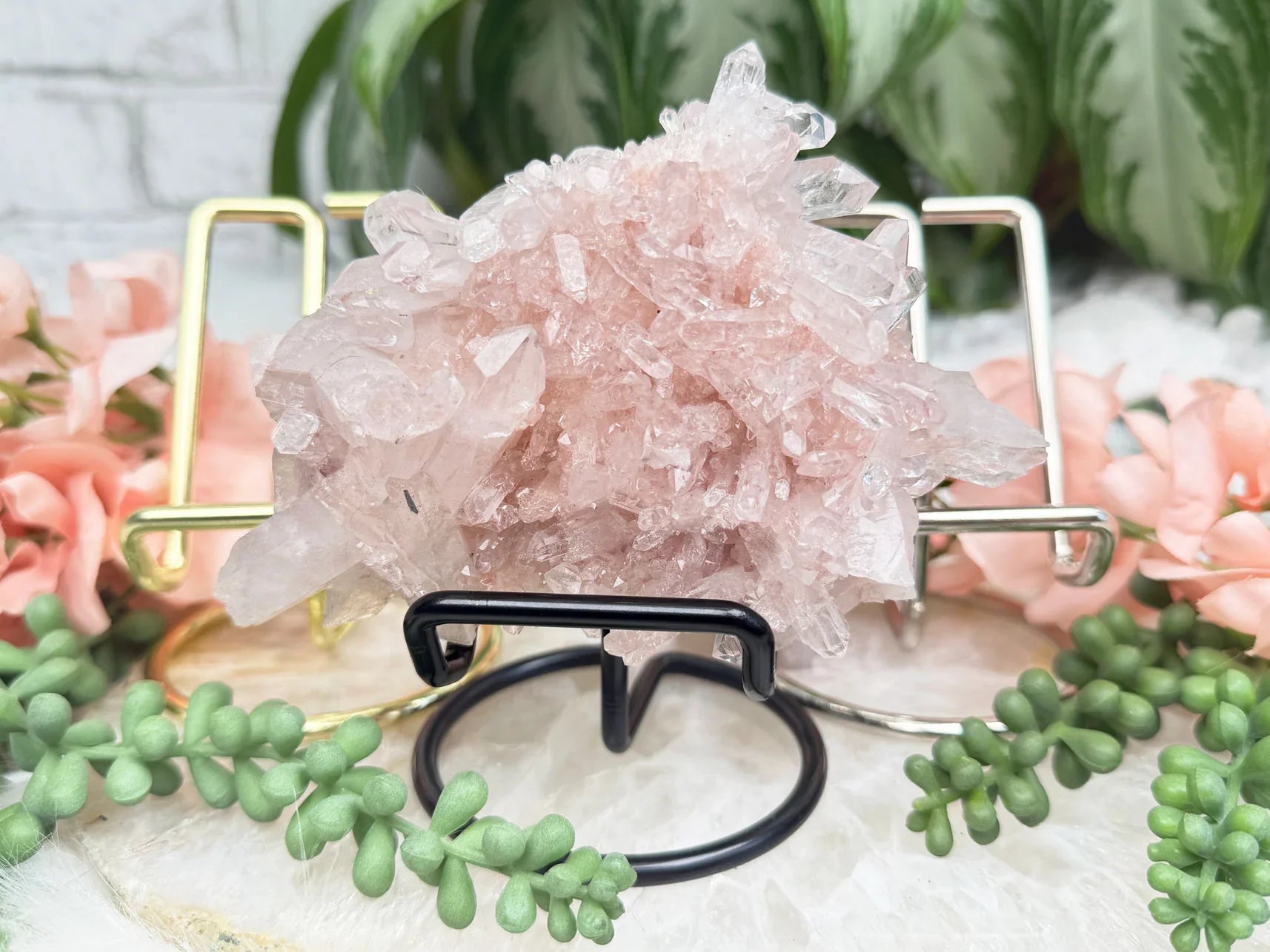 large-metal-crystal-stands