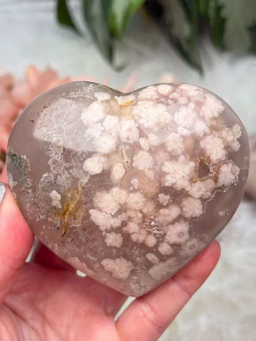 pink-flower-agate-heart