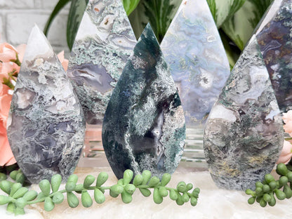standing-moss-agate-flame-crystals