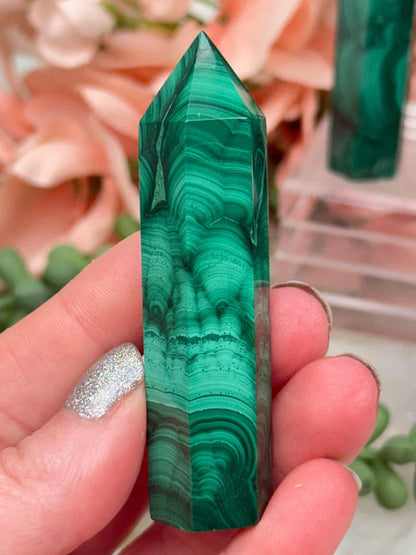 small-dark-green-malachite-point