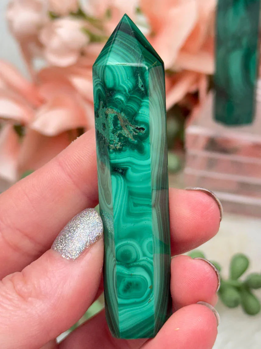 small-malachite-point