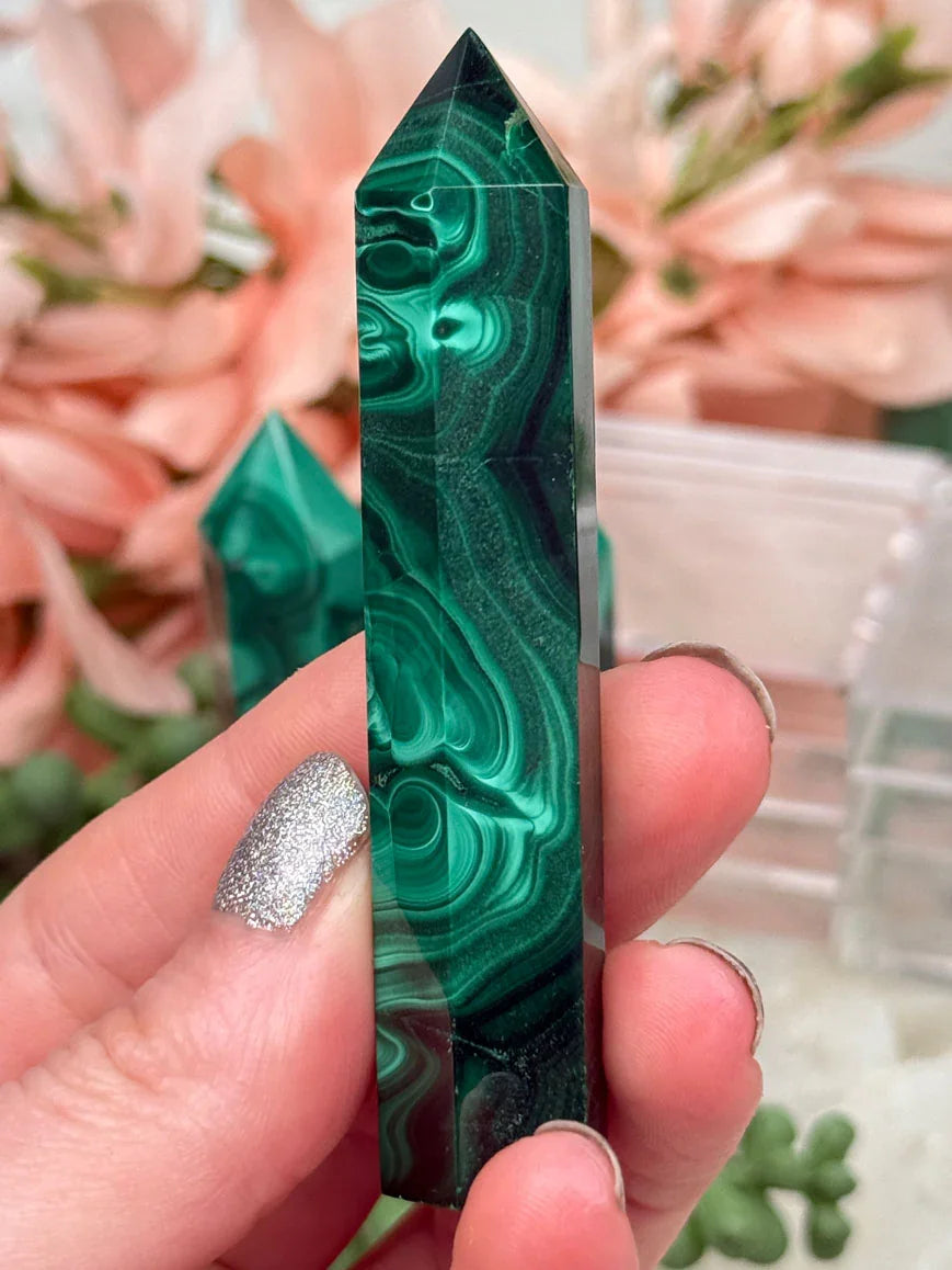 small-green-malachite-point