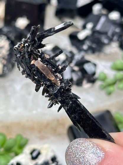 smoky-quartz-with-microline-black-tourmaline