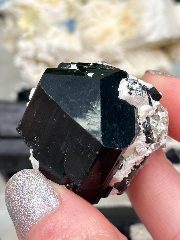 black-tourmaline-hyalite-opal