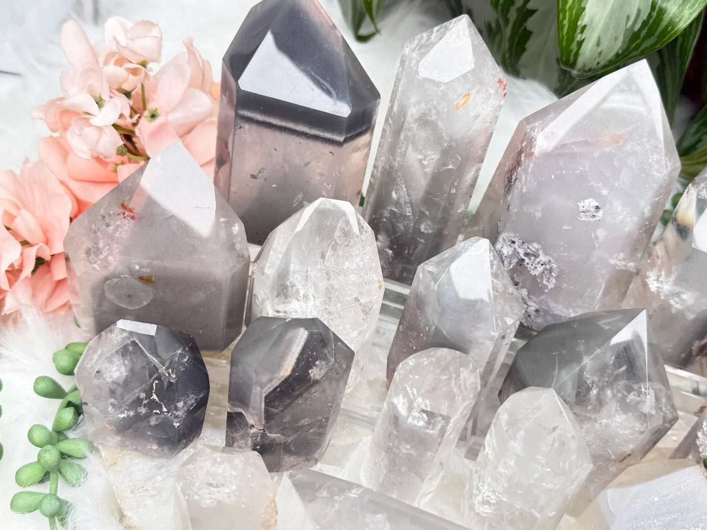 Gray Lithium Quartz Points