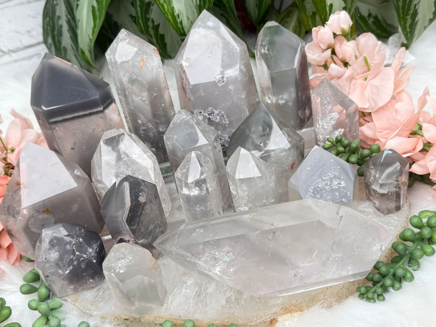 Gray Lithium Quartz Points