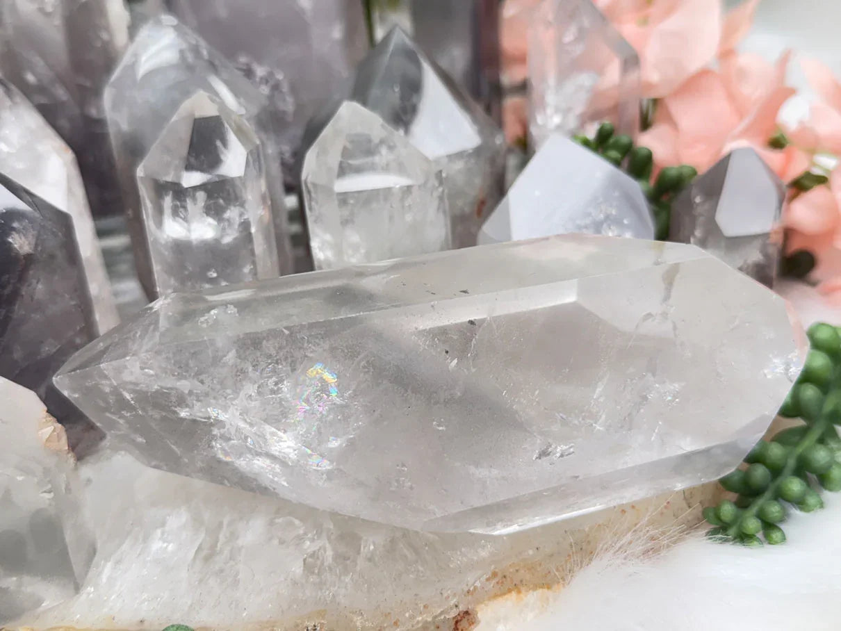 Gray Lithium Quartz Points