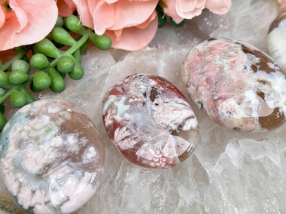 Green Flower Agate Palms