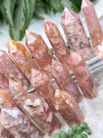 Small Flower Agate Points