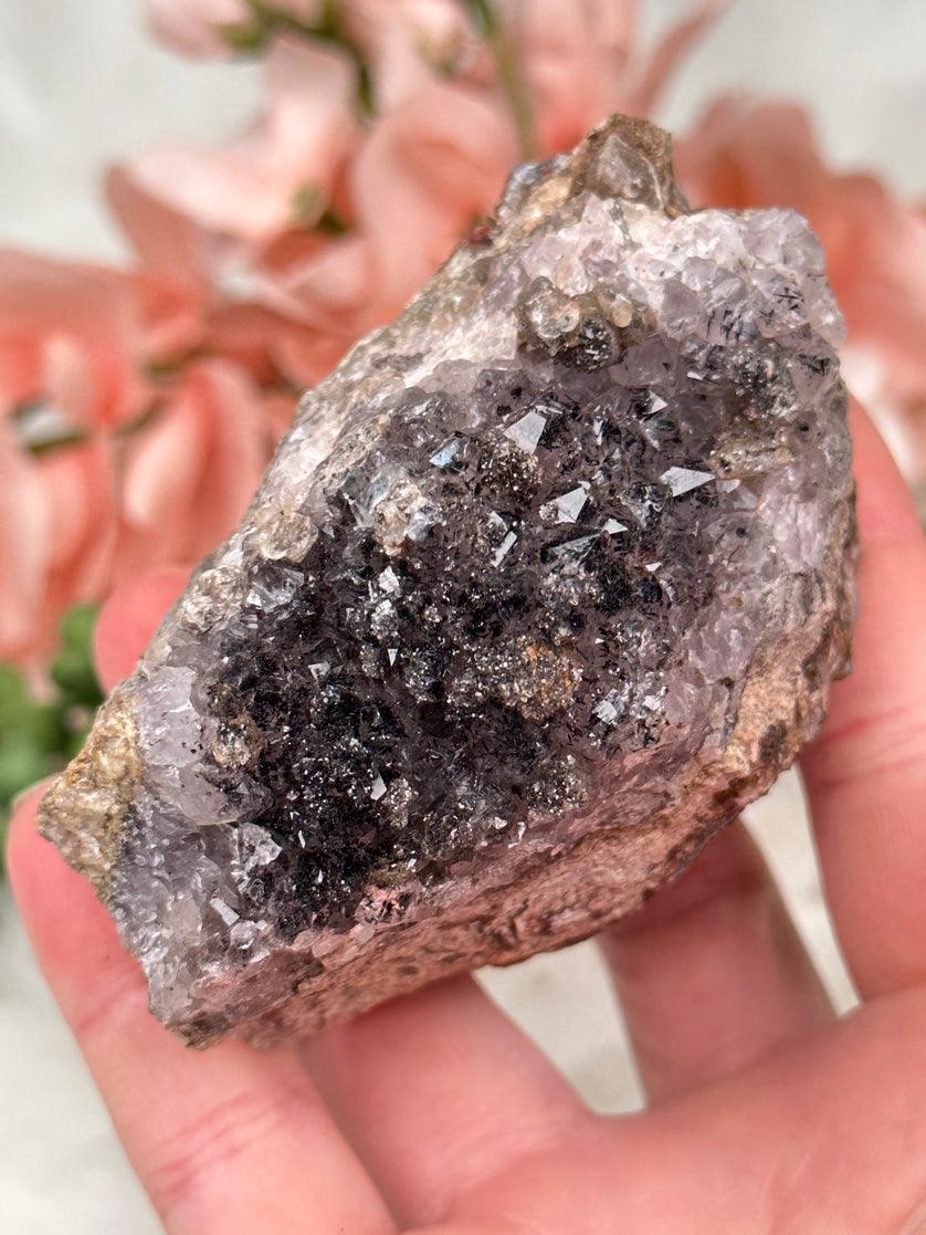 Dark Quartz Clusters