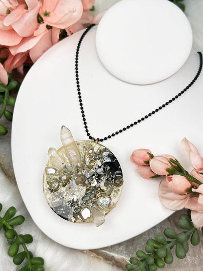 Crystal Resin Art & Jewelry