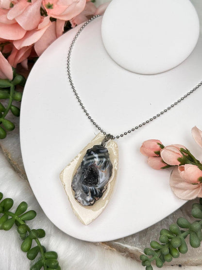 Crystal Resin Art & Jewelry