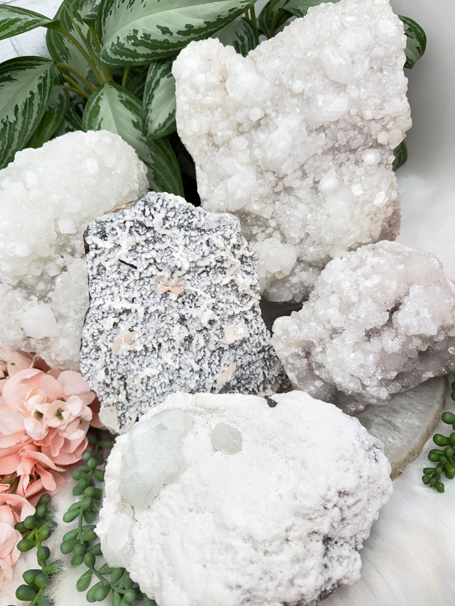 Apophyllite & Zeolite Clusters