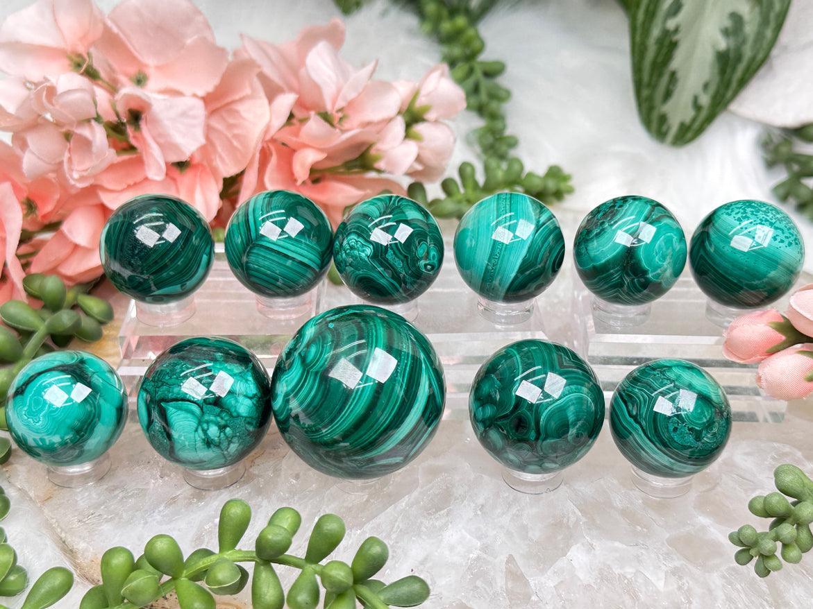 green-malachite-spheres
